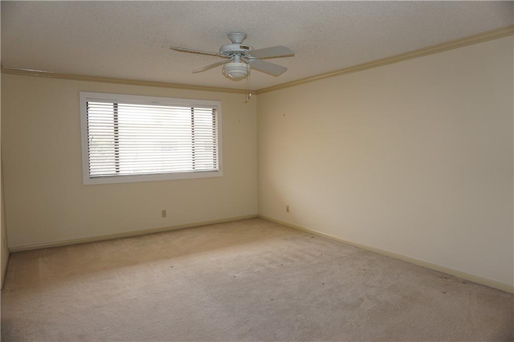 VICTORIA PARK PLACE - Residential