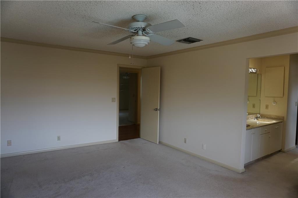 VICTORIA PARK PLACE - Residential