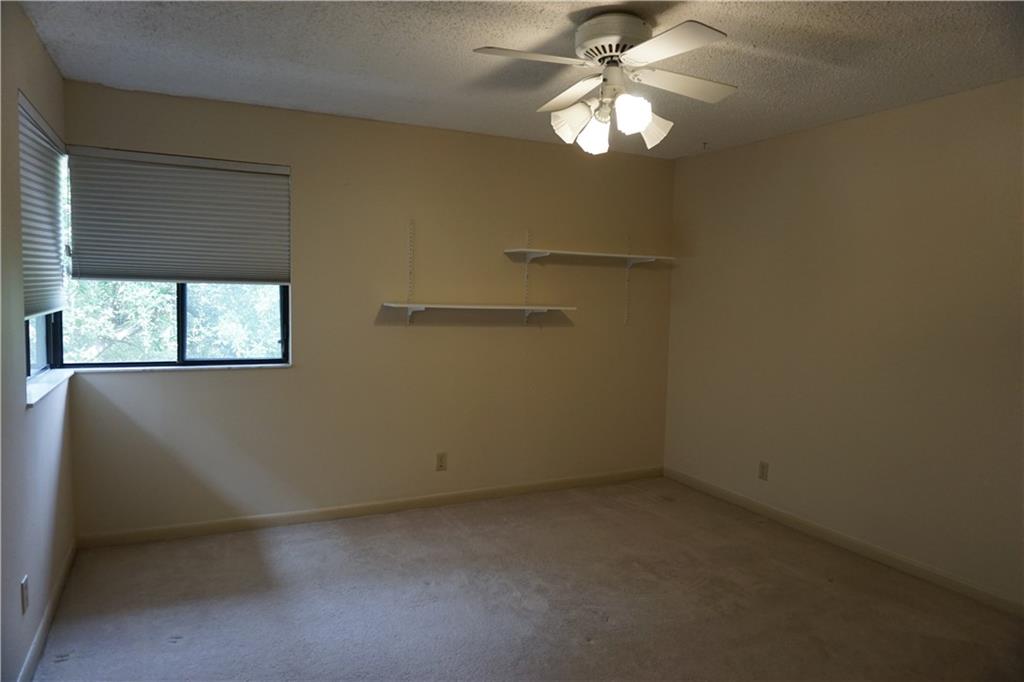 VICTORIA PARK PLACE - Residential