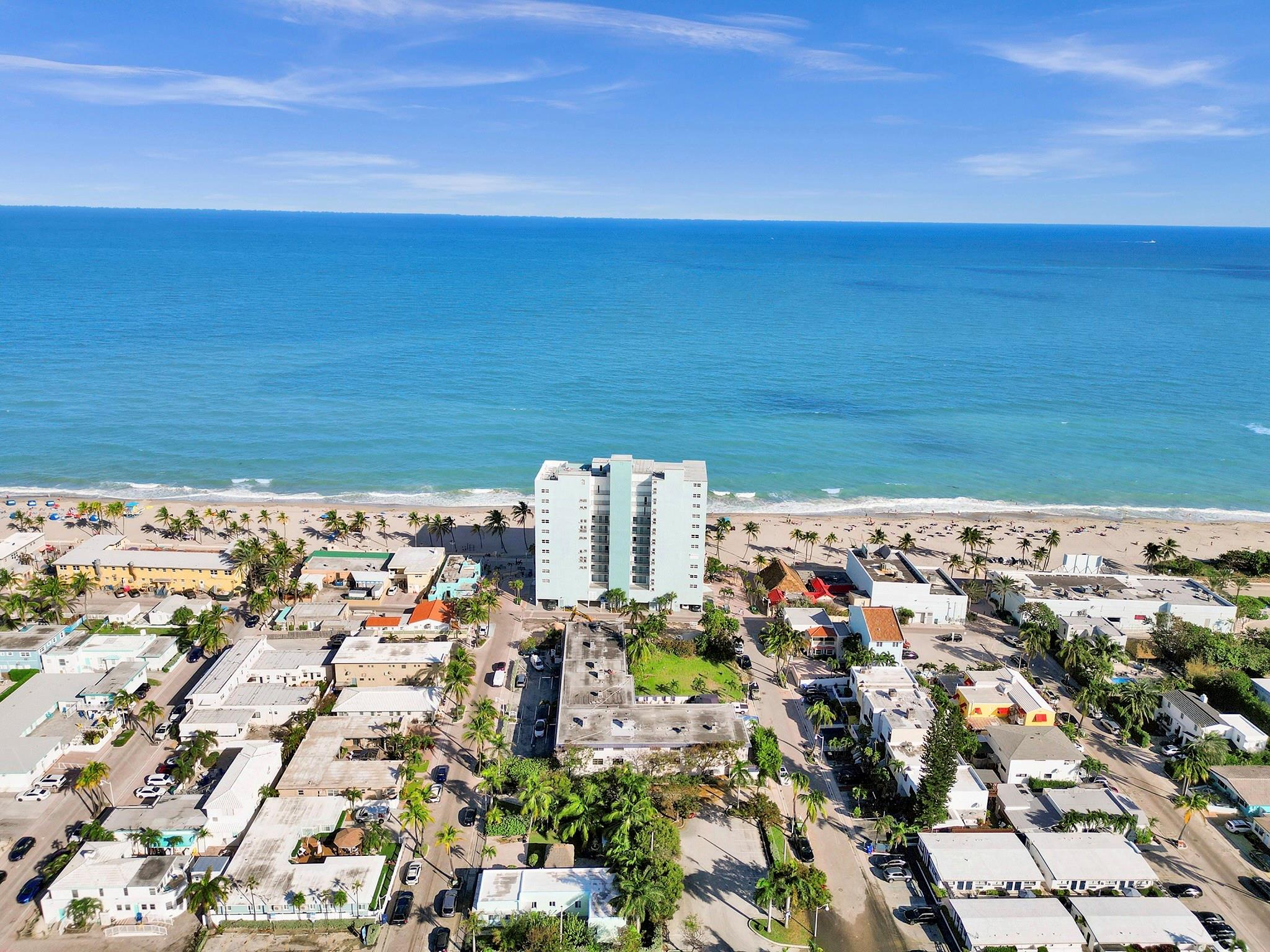 EDGEWATER BEACH TOWERS - Residential