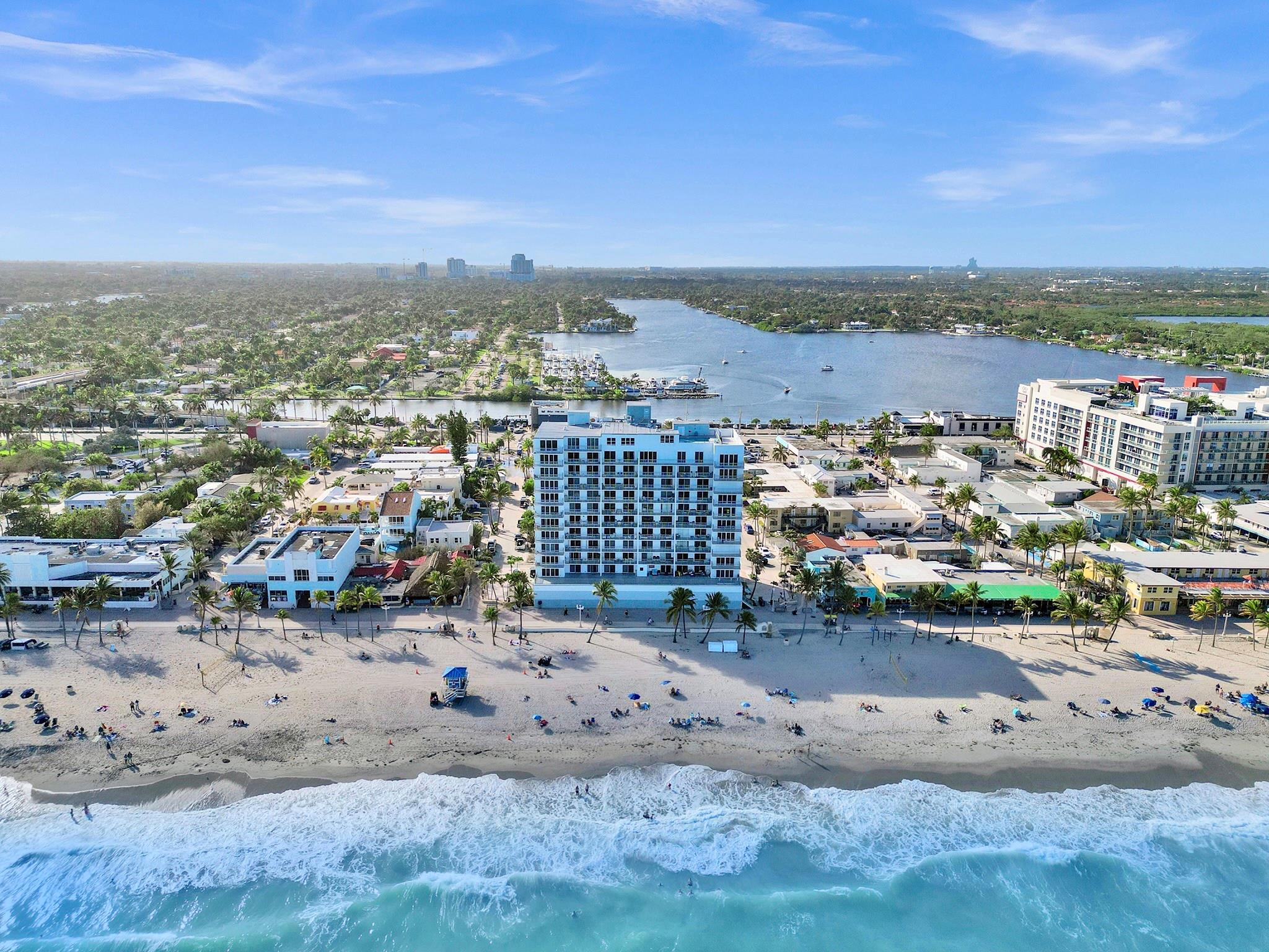 EDGEWATER BEACH TOWERS - Residential