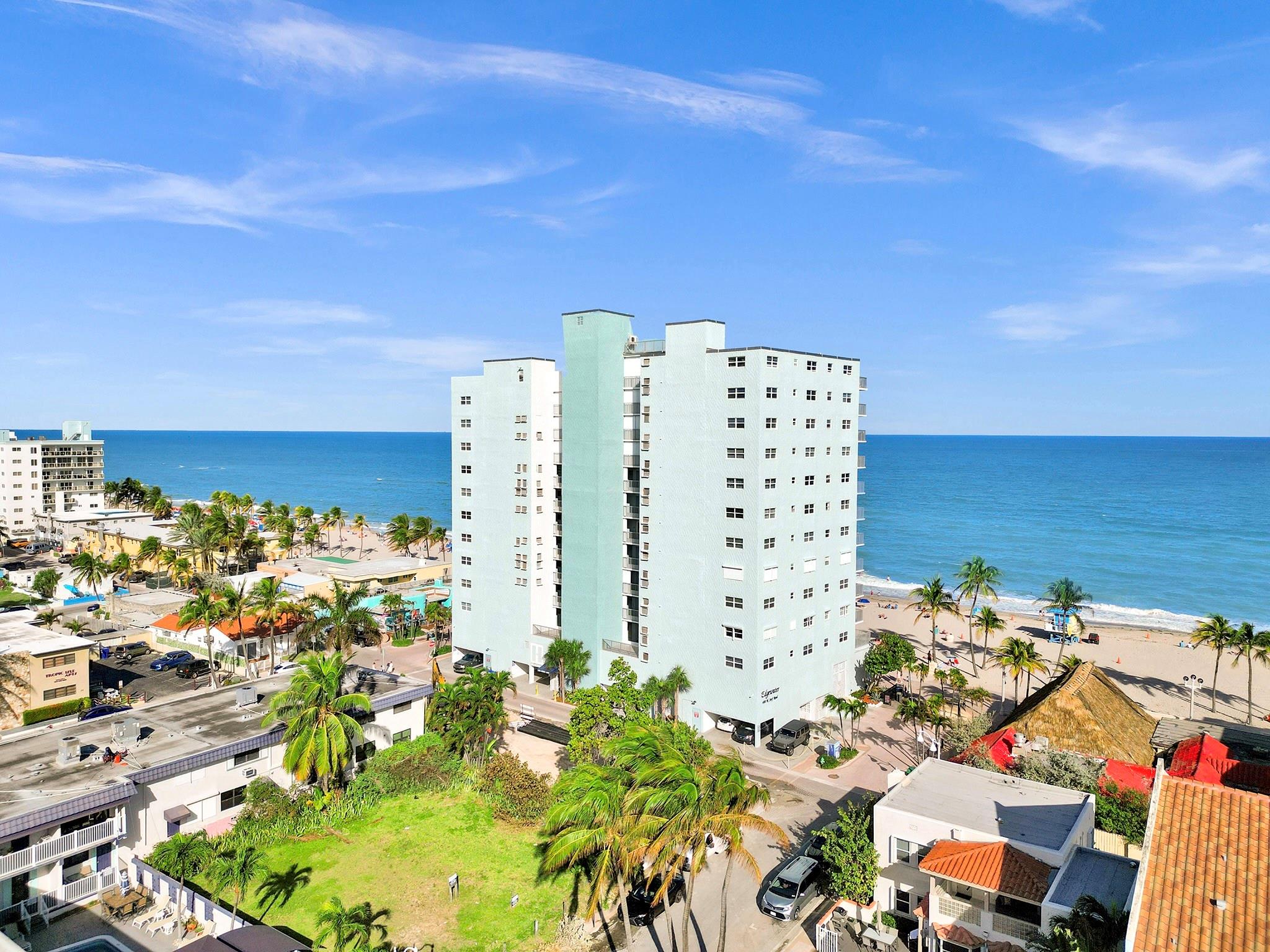EDGEWATER BEACH TOWERS - Residential