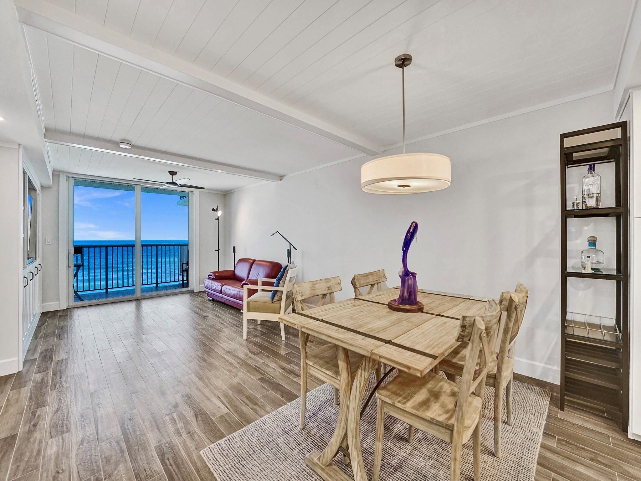 EDGEWATER BEACH TOWERS - Residential