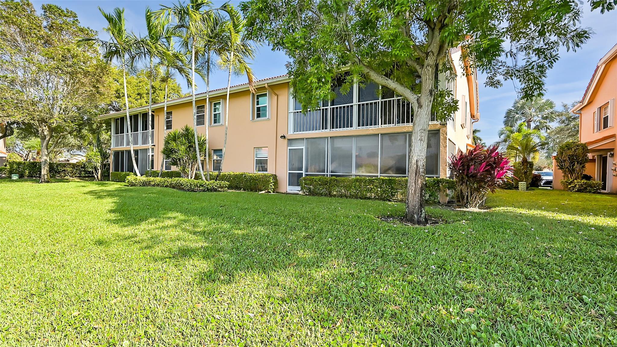 Palm Isles - Residential