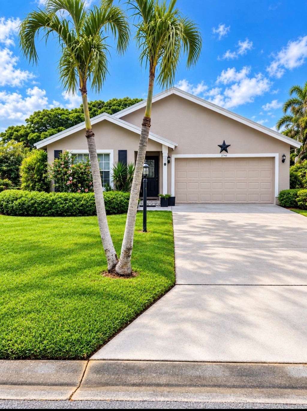 Photo of 2745 SW Montego Terrace #none, Stuart, FL 34997 (MLS # B26079376)
