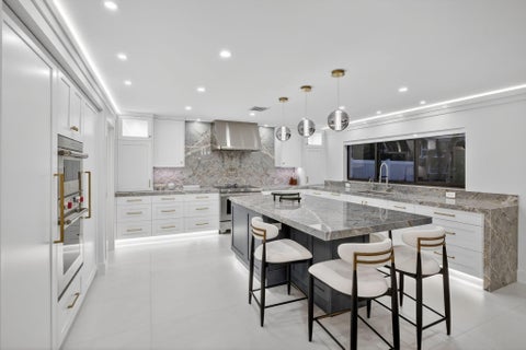 Tiny photo for 3316 NE 37TH Street, Fort Lauderdale, FL 33308 (MLS # B26088162)