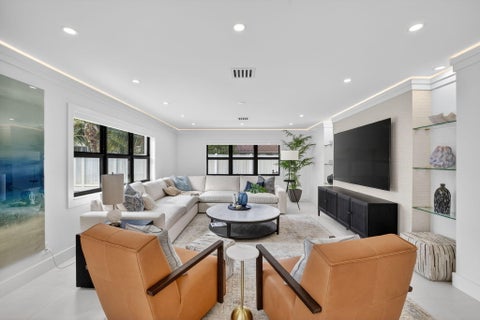 Tiny photo for 3316 NE 37TH Street, Fort Lauderdale, FL 33308 (MLS # B26088162)