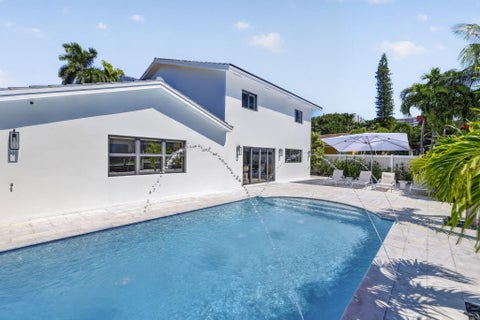 Tiny photo for 3316 NE 37TH Street, Fort Lauderdale, FL 33308 (MLS # B26088162)