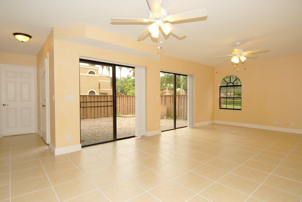 8122 Severn Drive A