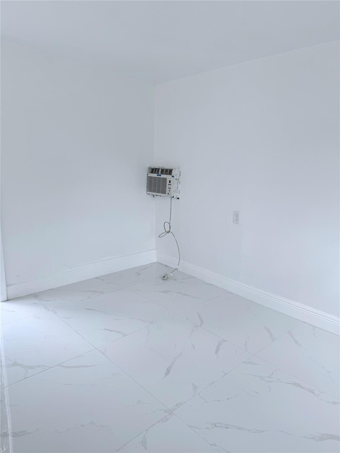 Irons Manor High Pine Add - Residential Lease