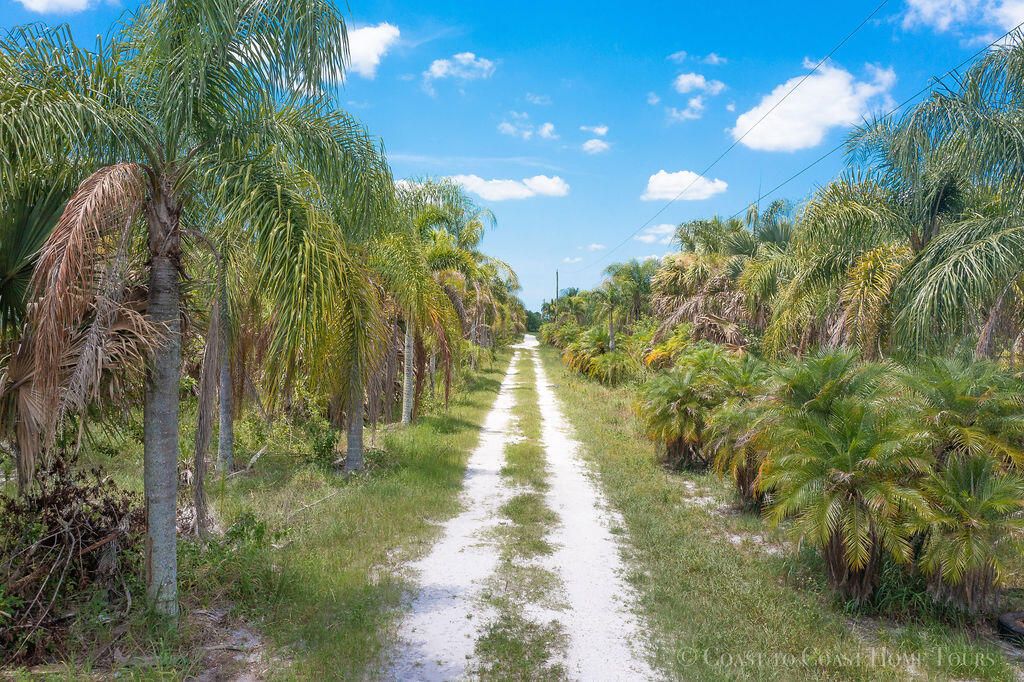 Photo of 9904 SW Fox Brown Road, Indiantown, FL 34956 (MLS # R10805646)