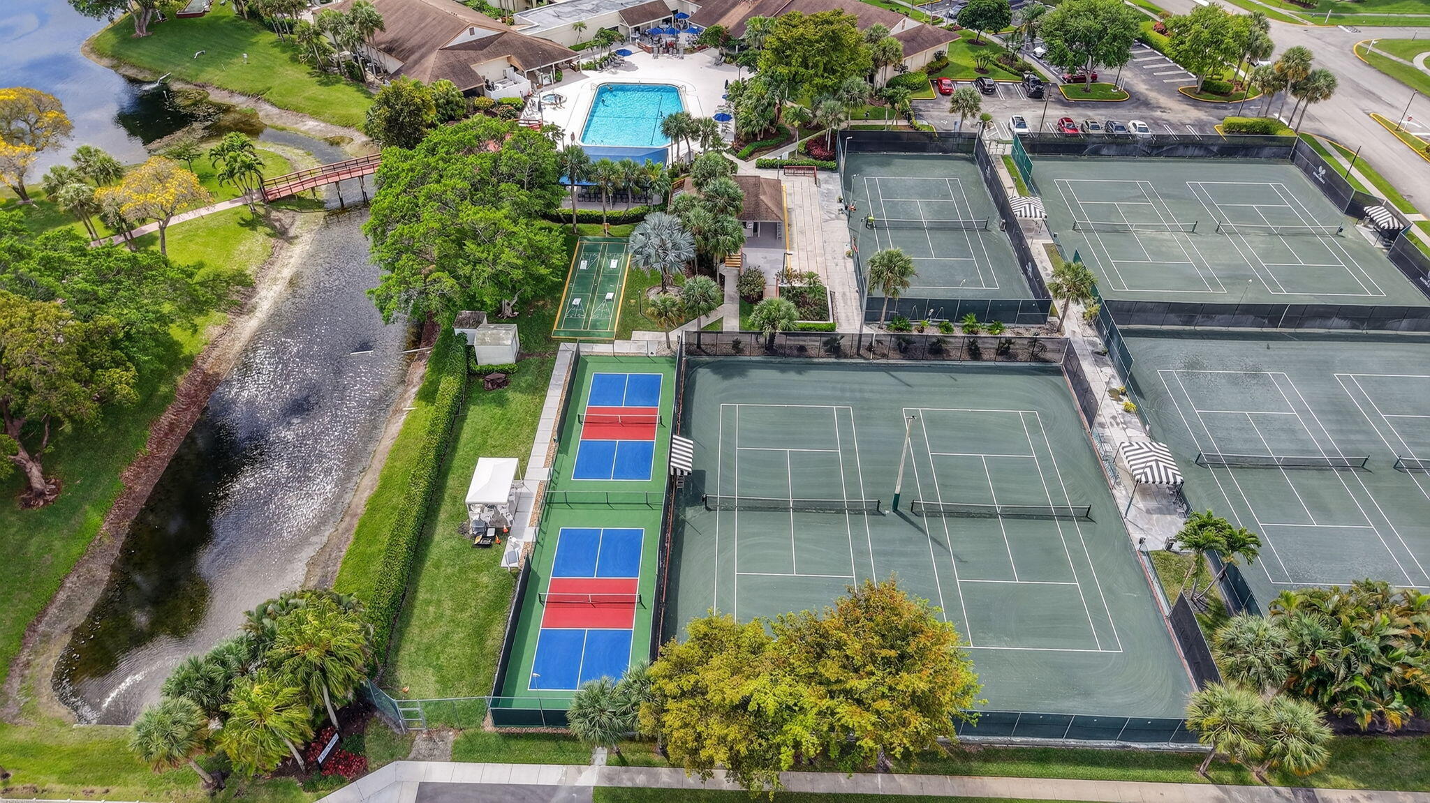 Banyan Springs Cedar Point - Residential