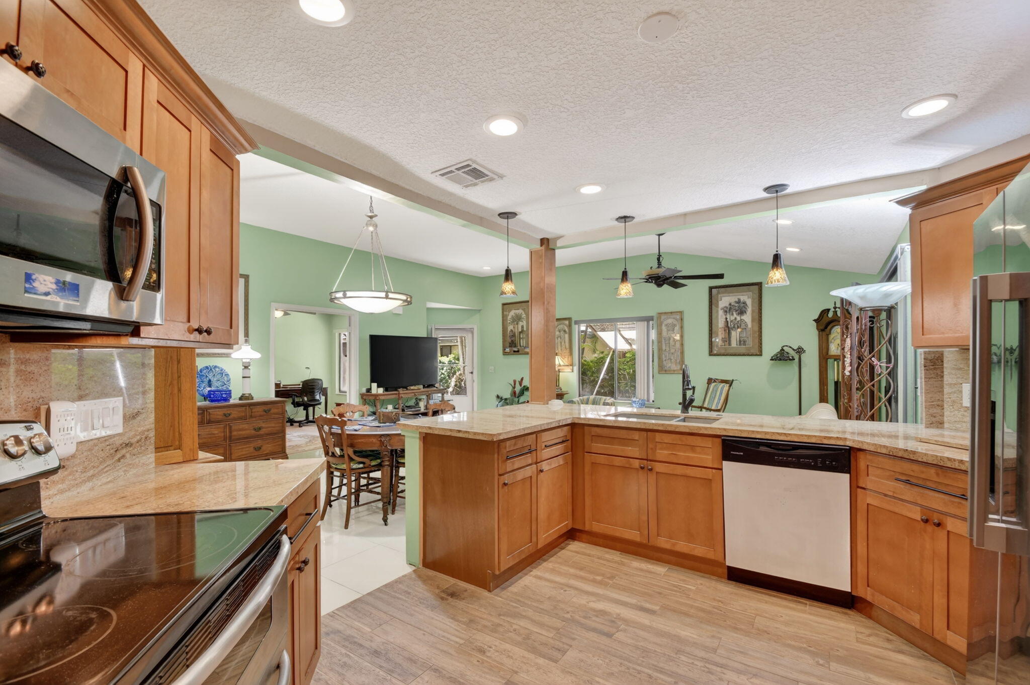 Banyan Springs Cedar Point - Residential