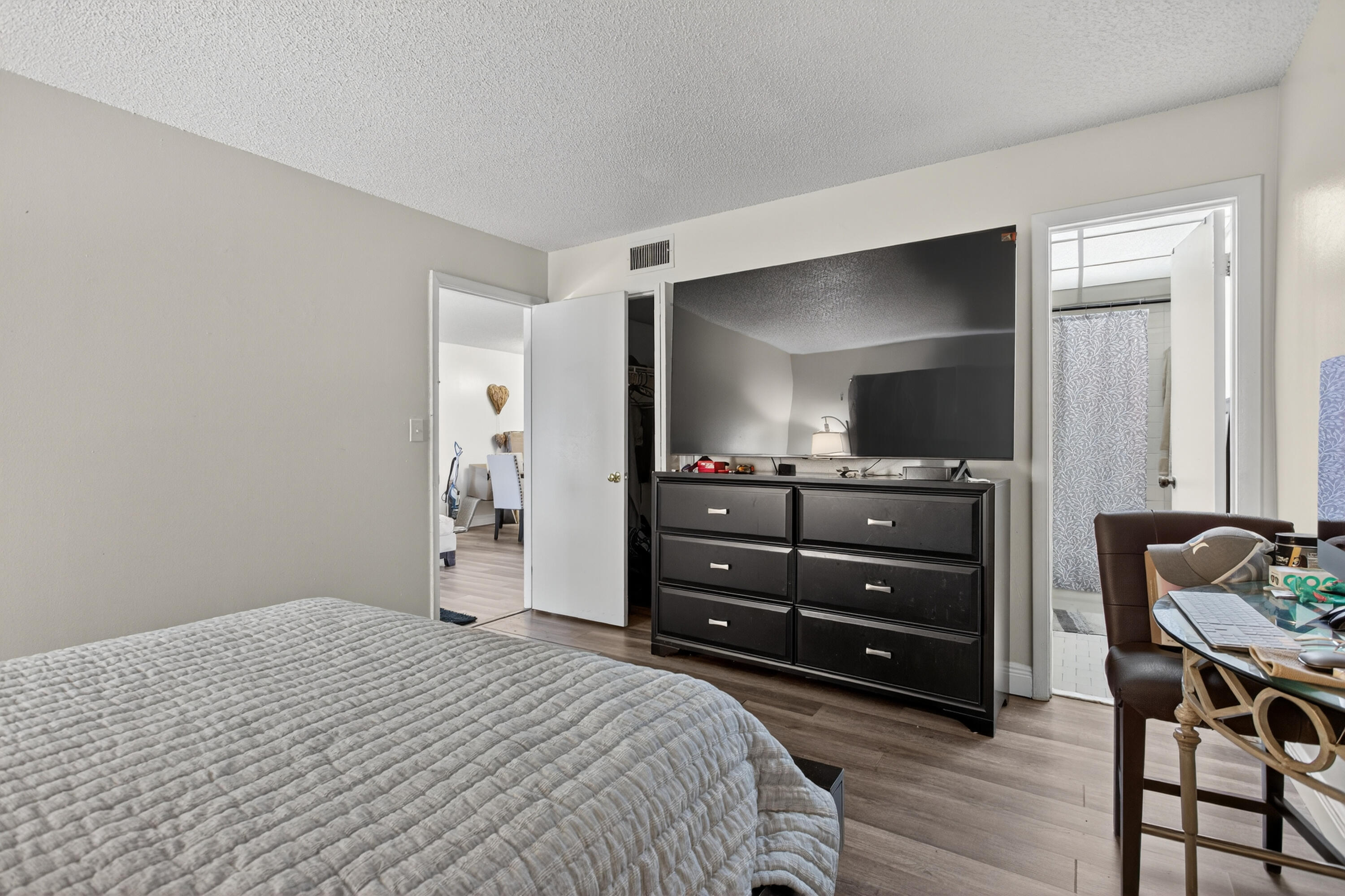 VERSAILLES GARDENS CONDO - Residential