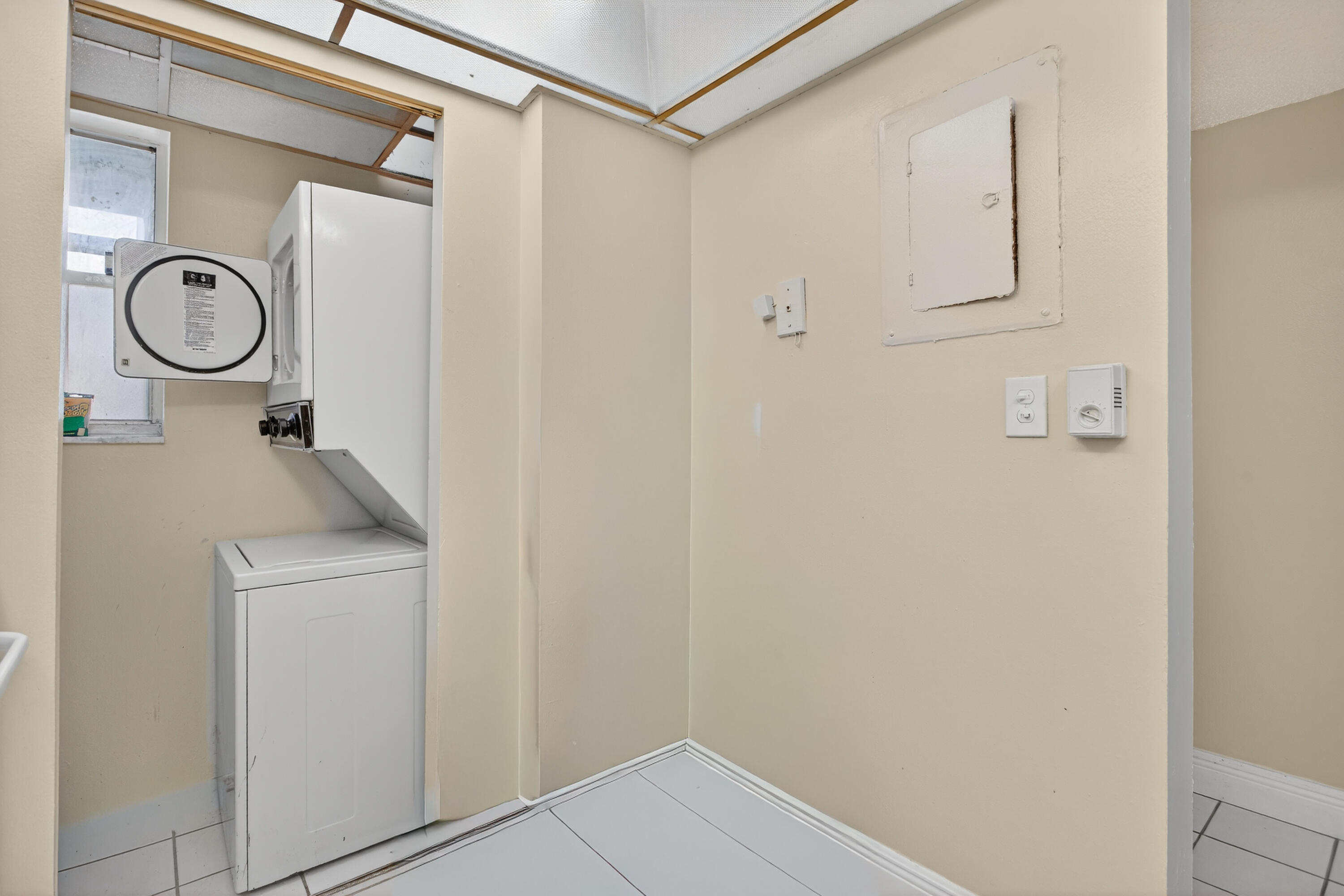 VERSAILLES GARDENS CONDO - Residential