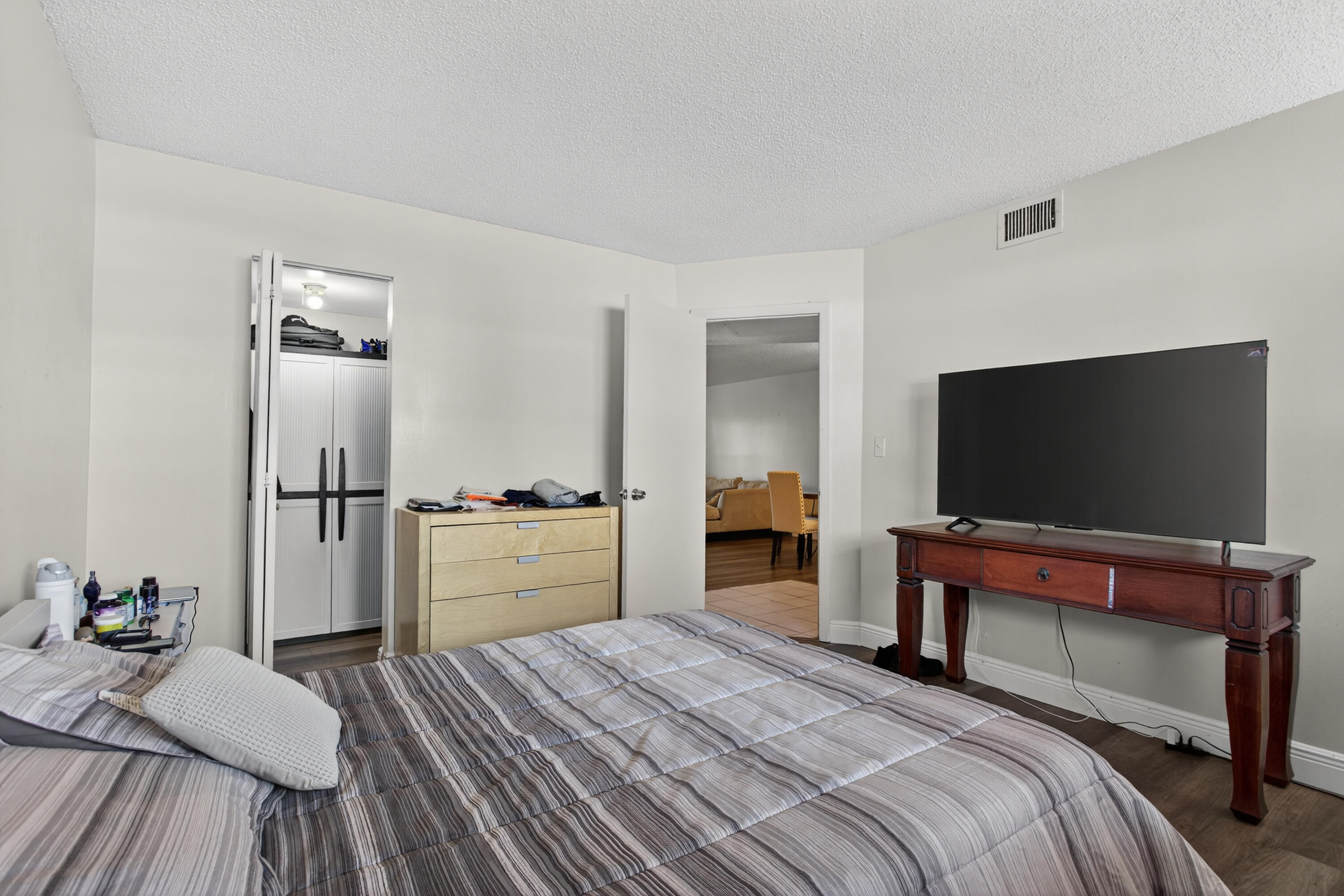 VERSAILLES GARDENS CONDO - Residential