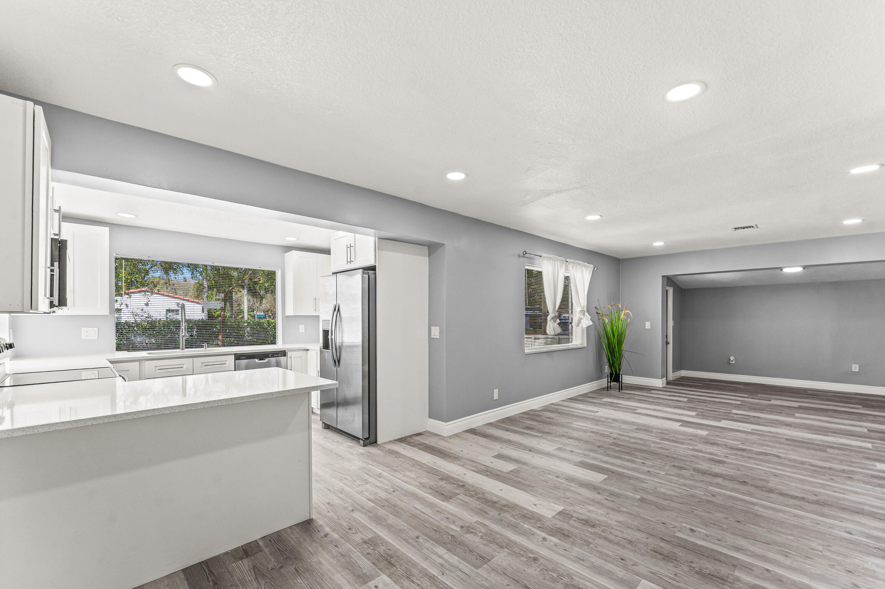 SOUTH HOLLYWOOD AMD PLAT - Residential