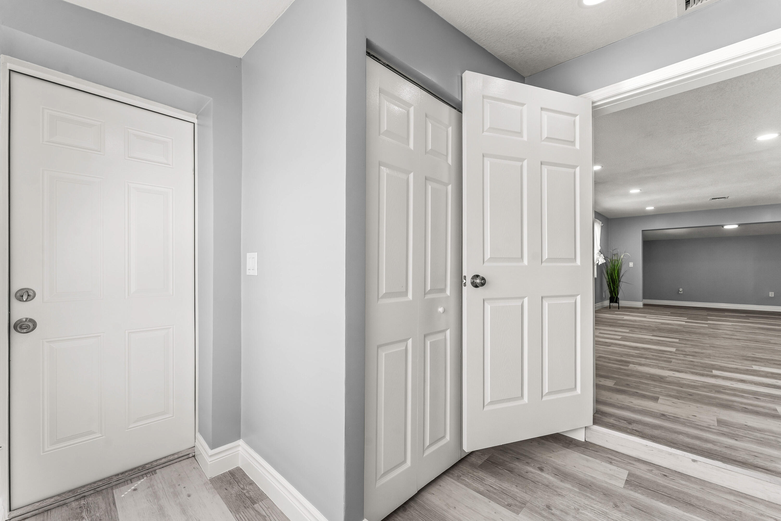 SOUTH HOLLYWOOD AMD PLAT - Residential