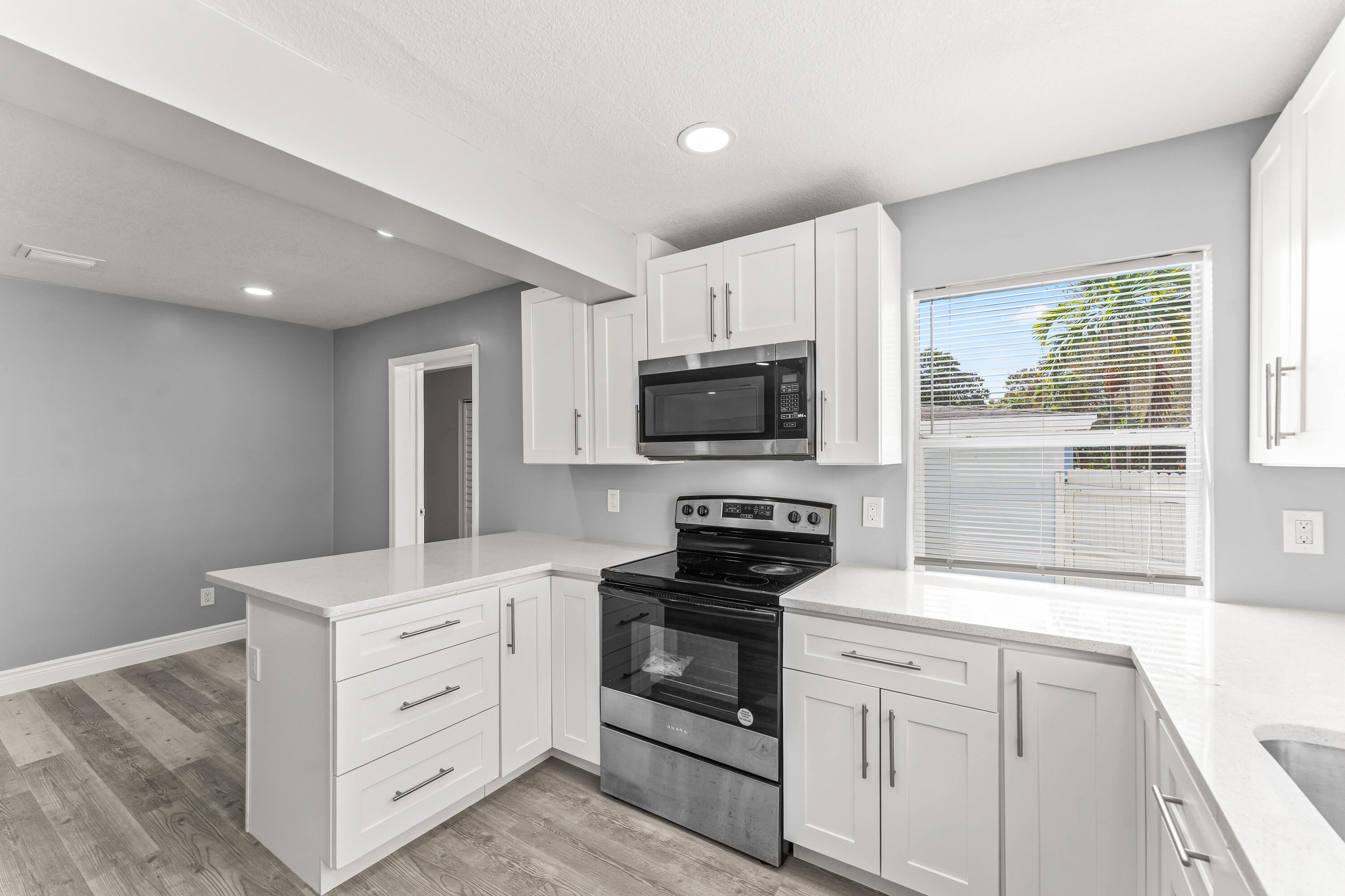 SOUTH HOLLYWOOD AMD PLAT - Residential