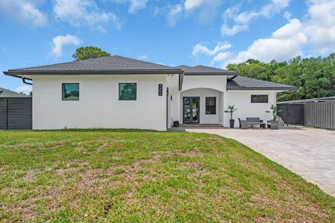Featured picture for the property R11106838
