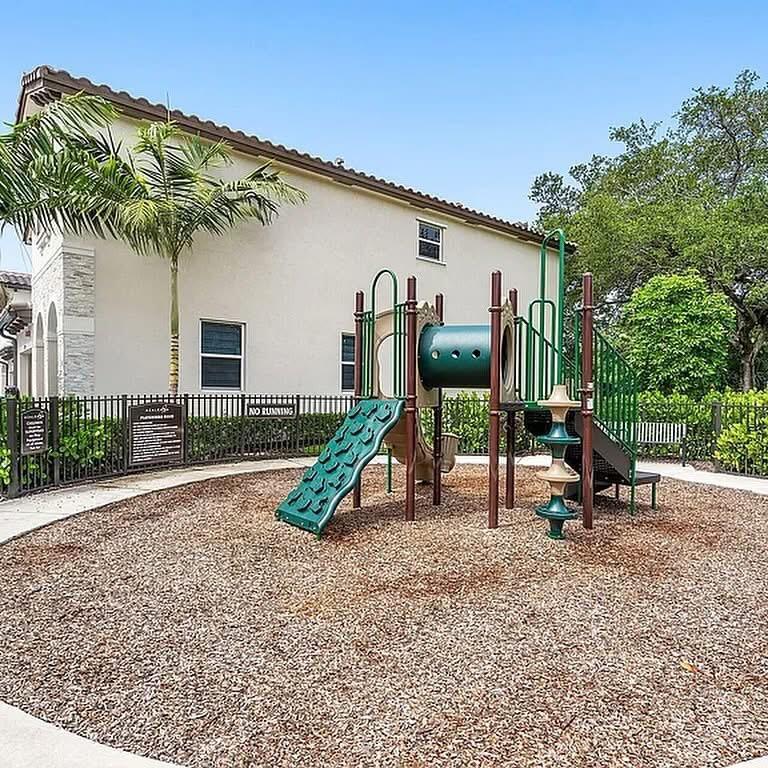 Azelea Isles - Residential