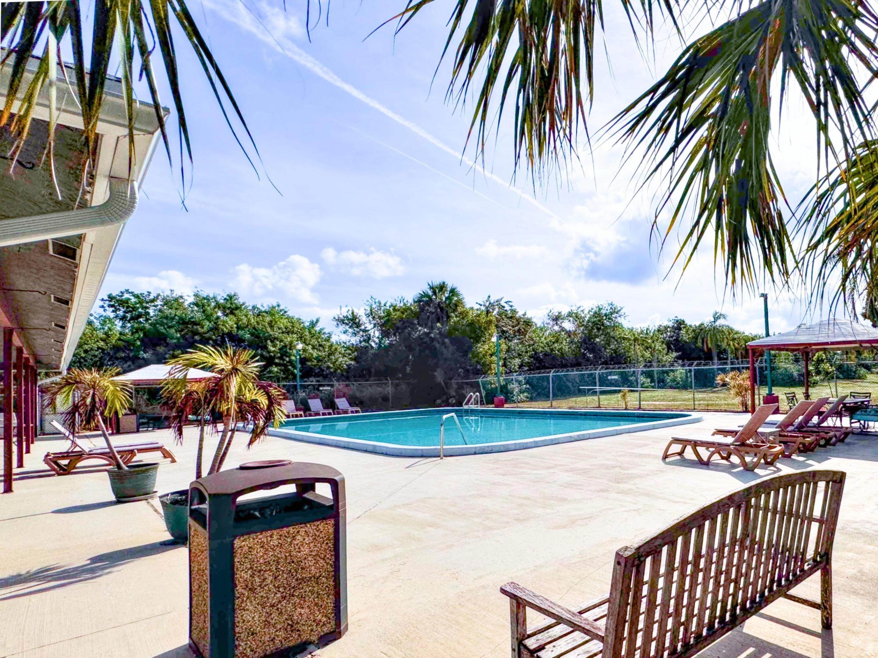 CROSSINGS OF BOYNTON BEACH CONDO - Residential Lease