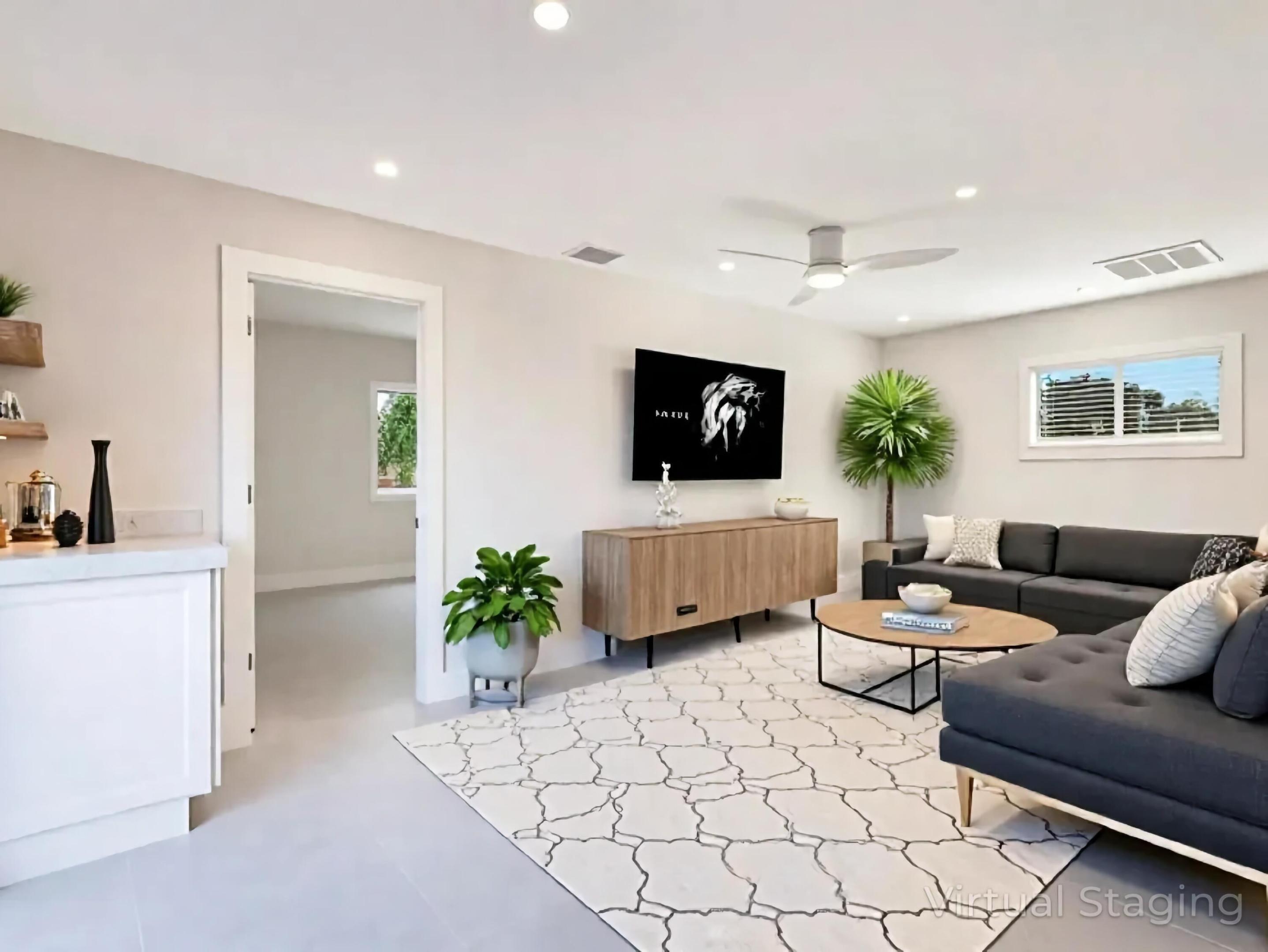 CROSSINGS OF BOYNTON BEACH CONDO - Residential Lease