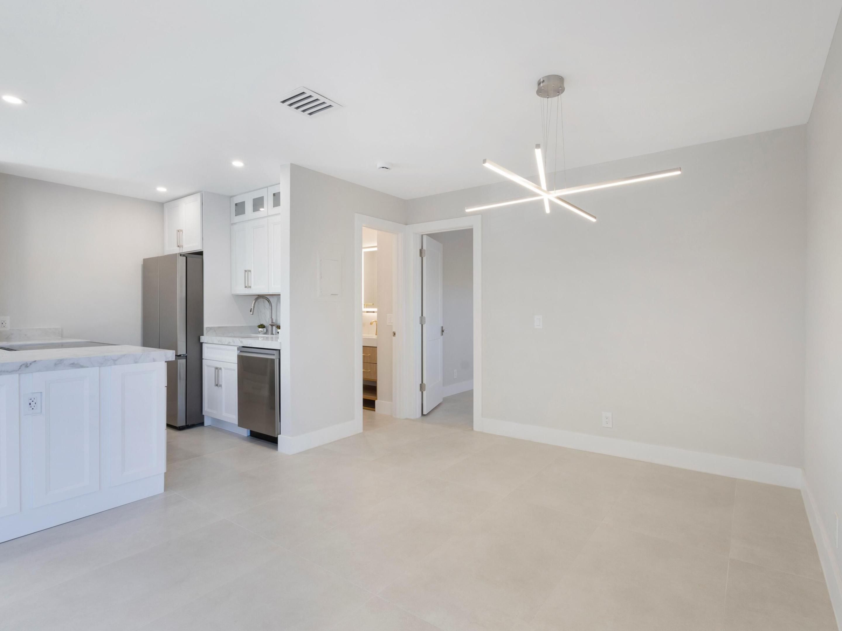CROSSINGS OF BOYNTON BEACH CONDO - Residential Lease