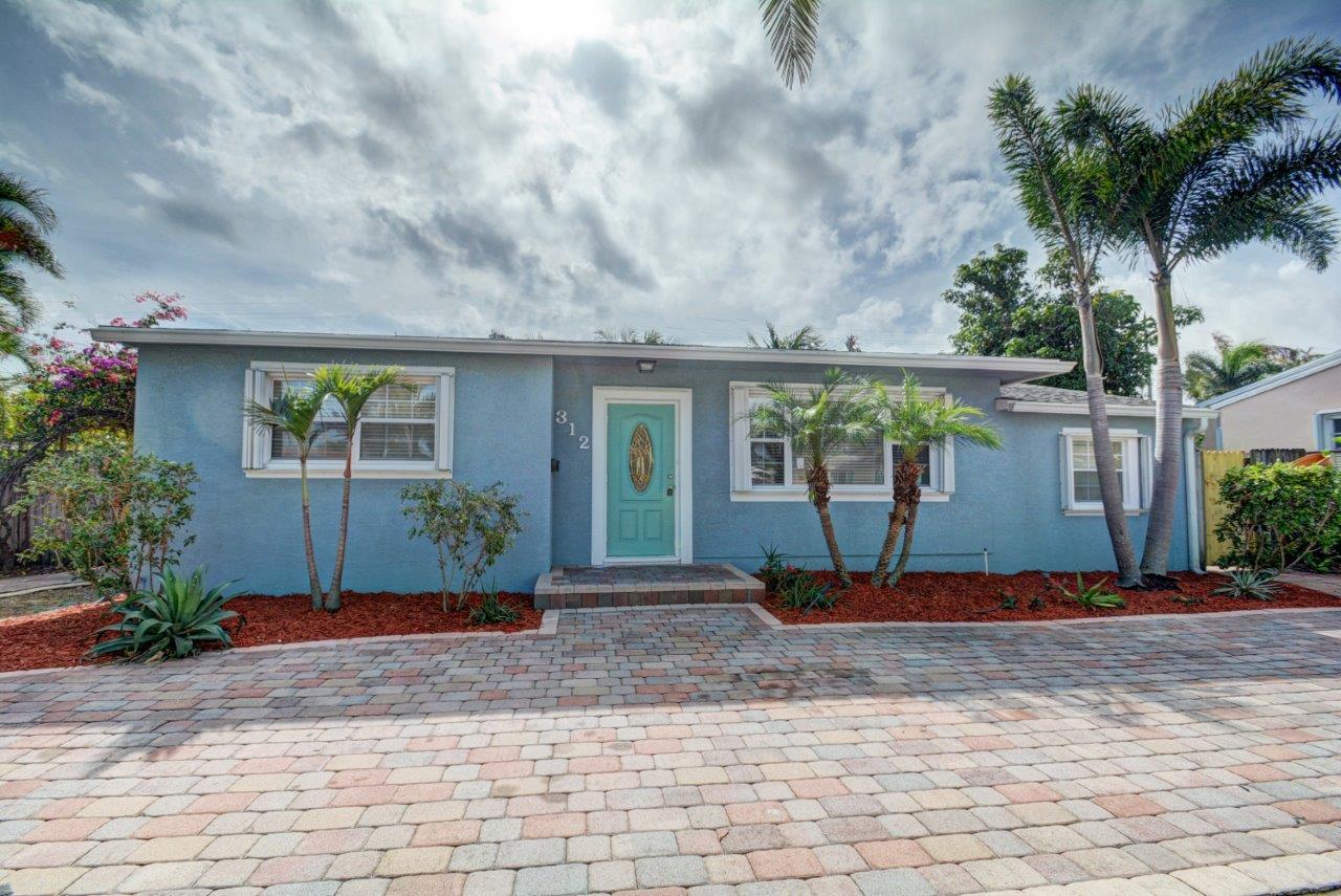 LITTLE RANCHES - Residential