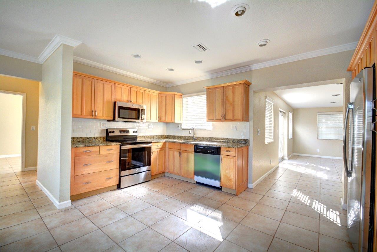 LITTLE RANCHES - Residential