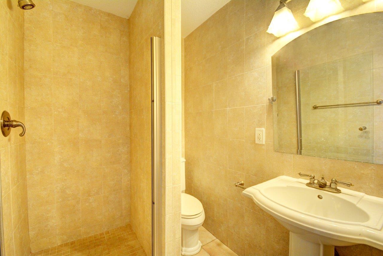 LITTLE RANCHES - Residential