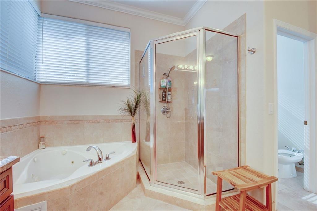 NEW ORLEANS LAKESITES FIR - Residential Lease