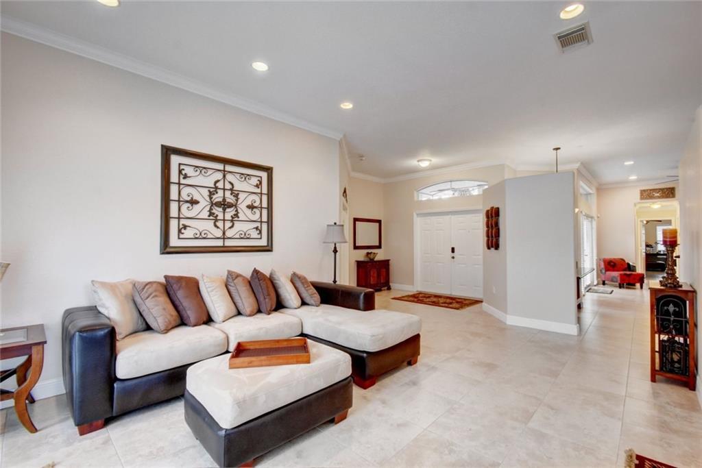 NEW ORLEANS LAKESITES FIR - Residential Lease