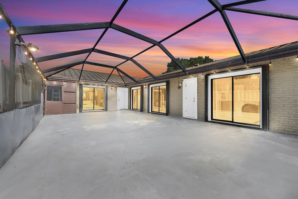 Photo of 5680 Golden Eagle Circle, Palm Beach Gardens, FL 33418 (MLS # R11109524)