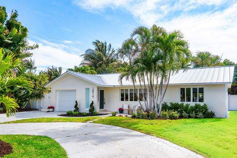 Tiny photo for 2814 SW 5th Street, Boynton Beach, FL 33435 (MLS # B26014218)