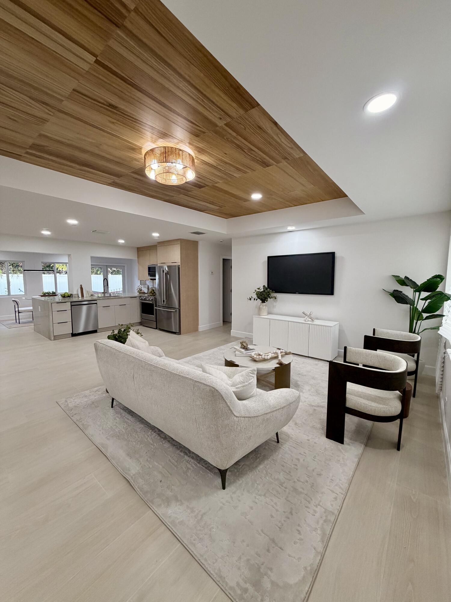 CHAPEL HILL - Residential