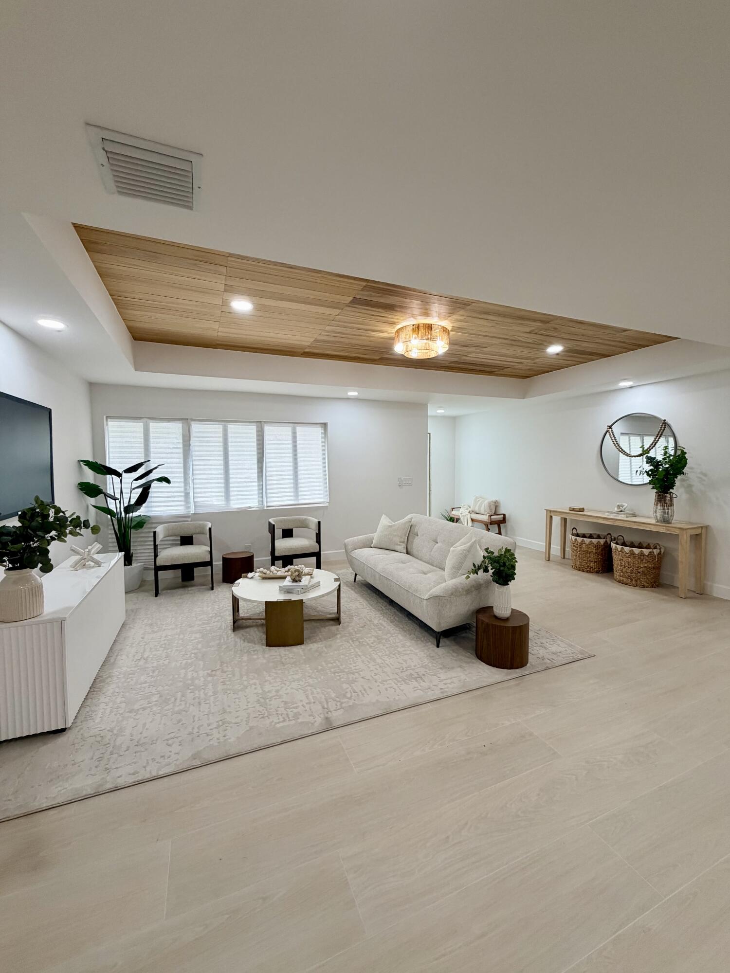 CHAPEL HILL - Residential