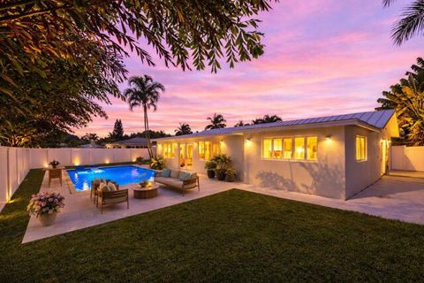 Tiny photo for 2814 SW 5th Street, Boynton Beach, FL 33435 (MLS # B26014218)
