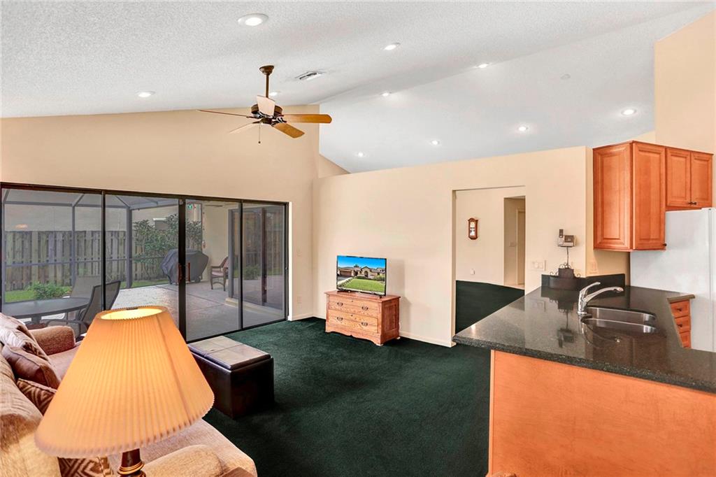 Country Address Encore 13 - Residential