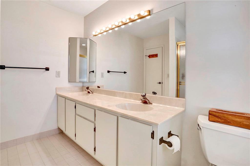 Country Address Encore 13 - Residential
