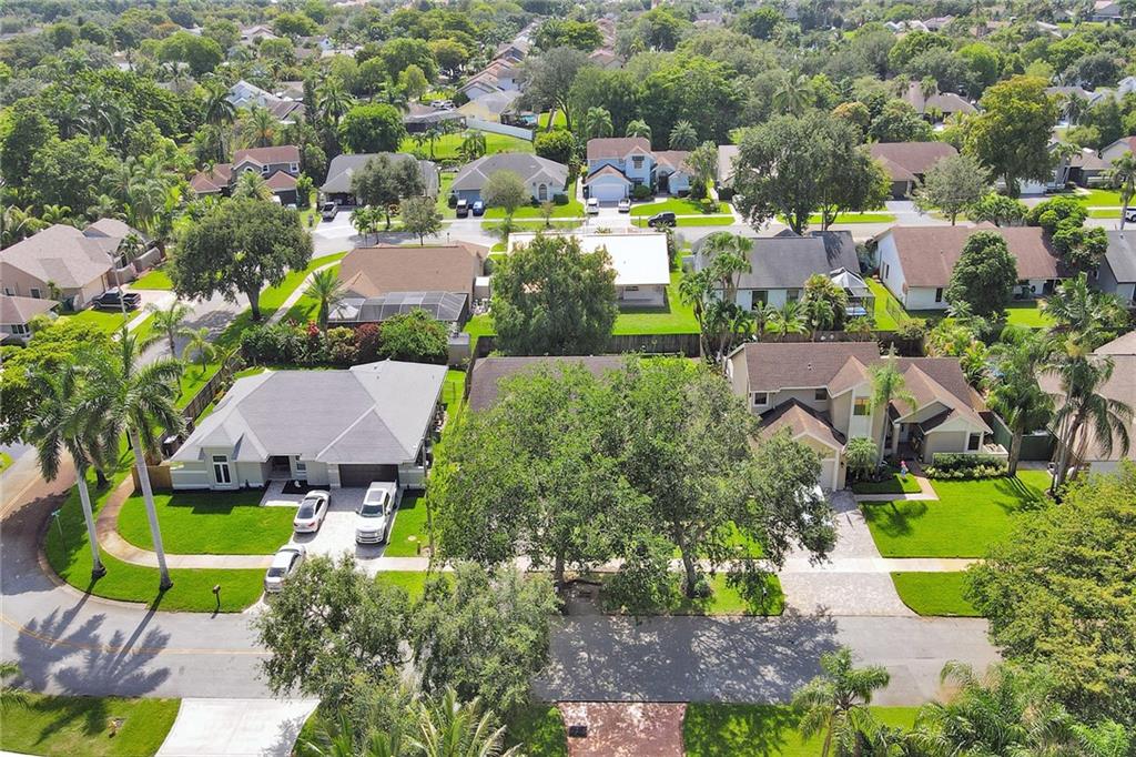 Country Address Encore 13 - Residential