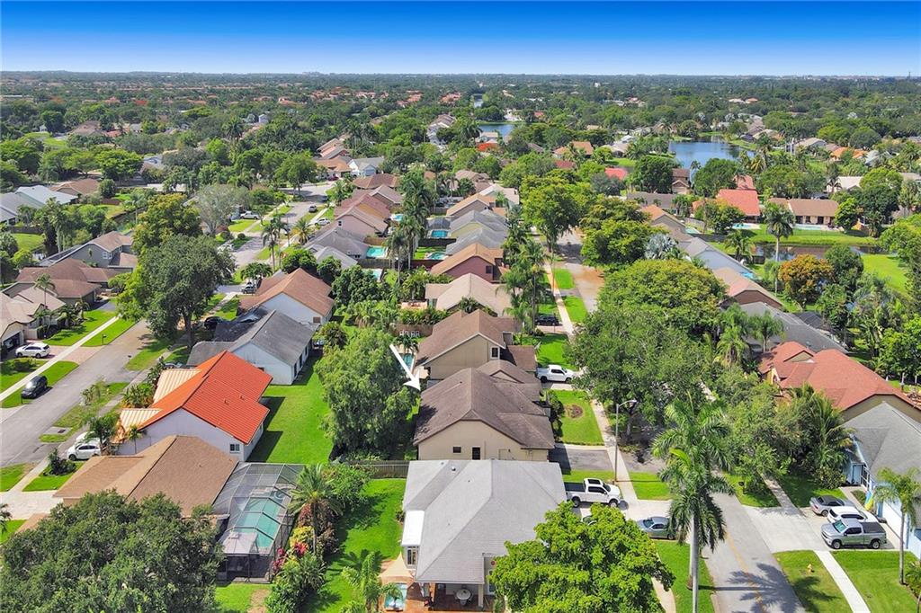 Country Address Encore 13 - Residential