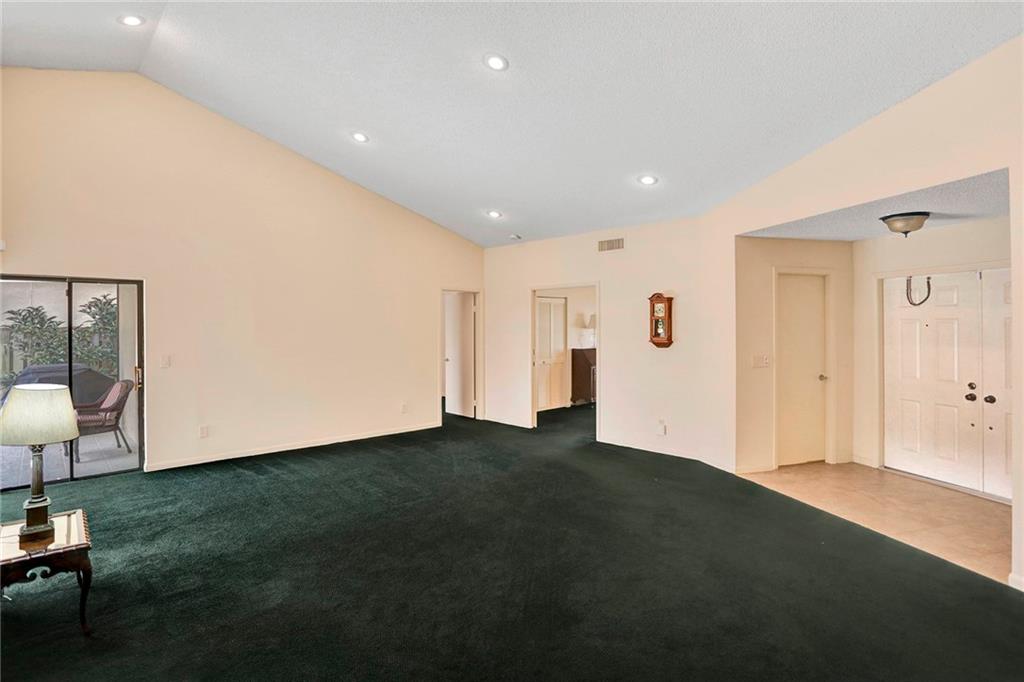 Country Address Encore 13 - Residential