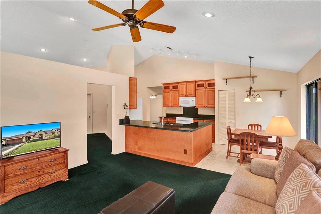Country Address Encore 13 - Residential