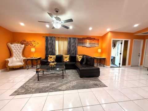Tiny photo for 5279 W Woodstone Cir Circle W, Lake Worth, FL 33463 (MLS # B26011523)