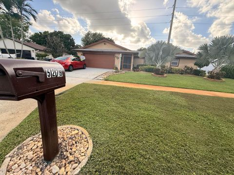 Tiny photo for 5279 W Woodstone Cir Circle W, Lake Worth, FL 33463 (MLS # B26011523)