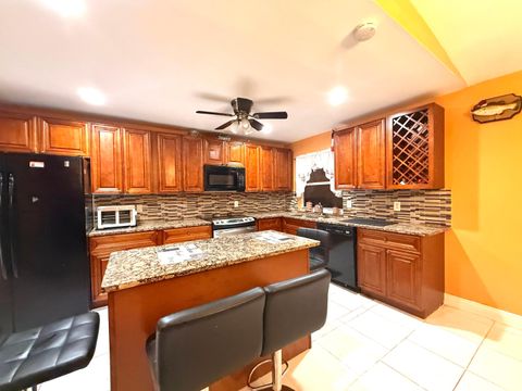 Tiny photo for 5279 W Woodstone Cir Circle W, Lake Worth, FL 33463 (MLS # B26011523)