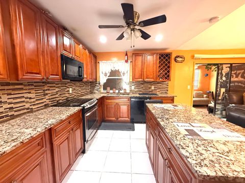 Tiny photo for 5279 W Woodstone Cir Circle W, Lake Worth, FL 33463 (MLS # B26011523)
