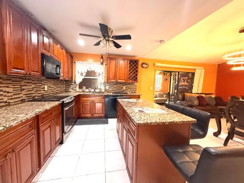 Tiny photo for 5279 W Woodstone Cir Circle W, Lake Worth, FL 33463 (MLS # B26011523)