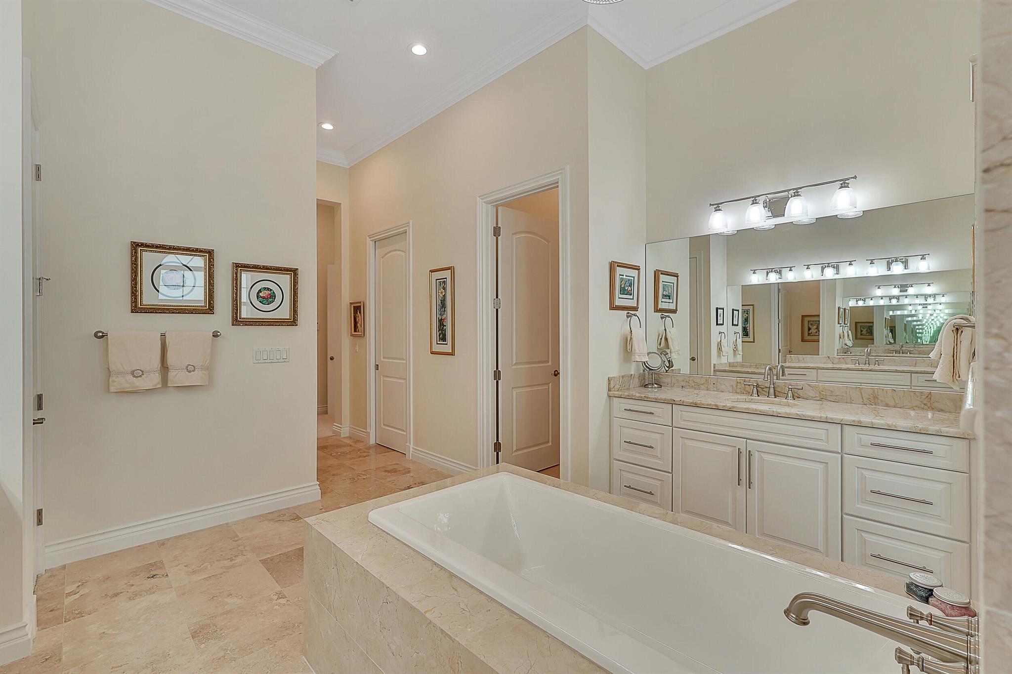 Islands of Ravella - Residential